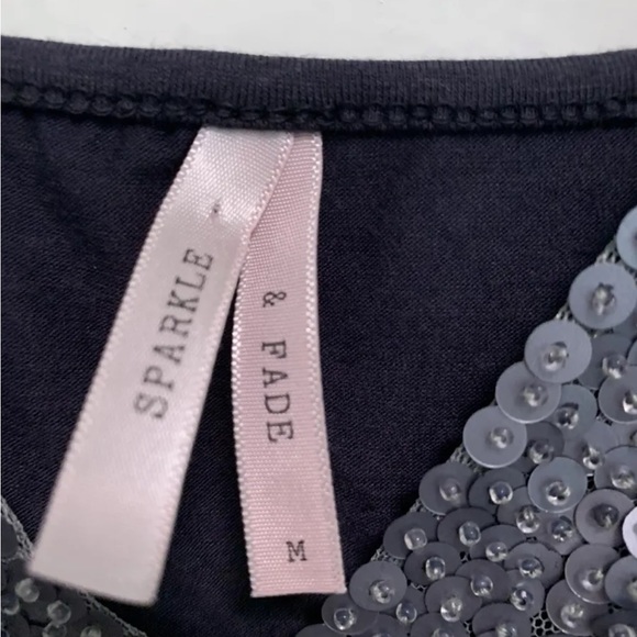 Sparkle & Fade Grey Strappy Tank. - Picture 3 of 3